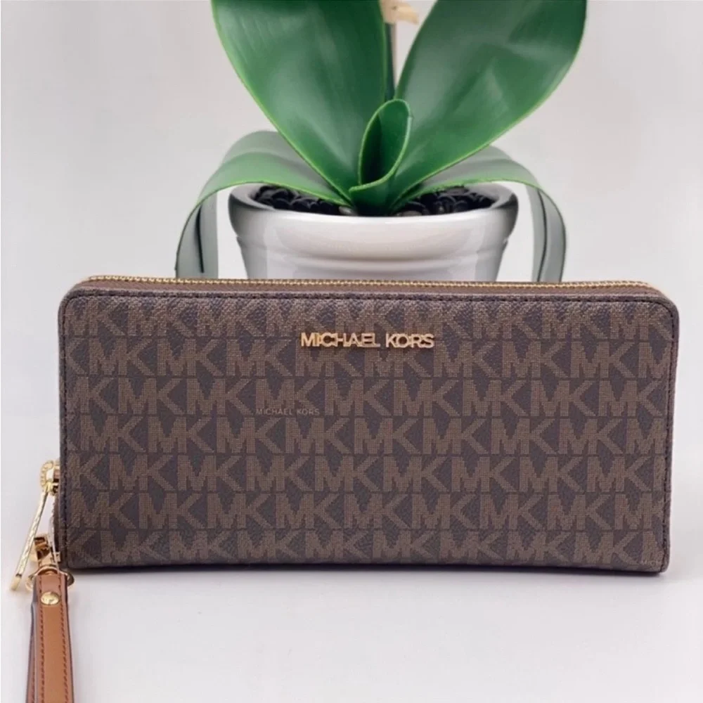 Michael Kors Large Continental Wallet Wristlet